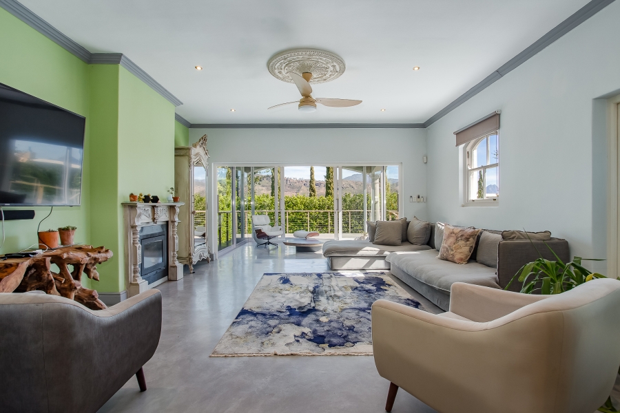 To Let 4 Bedroom Property for Rent in Franschhoek Western Cape
